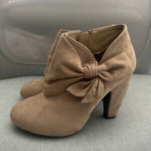 NWT RUE‎ 21 Bow Heel